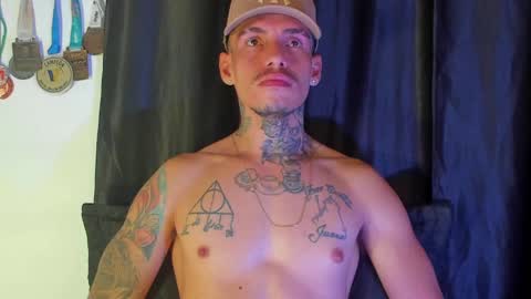 Snapshot of zyongarcia2020 chatting on 15, 12, 2024 zyon garcia online show from 15, 12, 2024