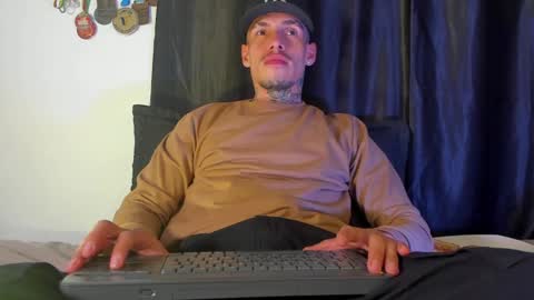 Snapshot of zyongarcia2020 chatting on 16, 12, 2024 zyon garcia online show from 16, 12, 2024