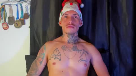 Snapshot of zyongarcia2020 chatting on 21, 12, 2024 zyon garcia online show from 21, 12, 2024