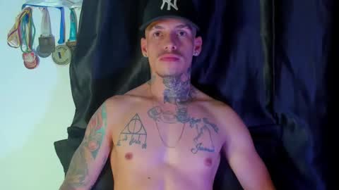 Snapshot of zyongarcia2020 chatting on 27, 12, 2024 zyon garcia online show from 27, 12, 2024