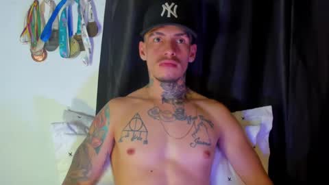 Snapshot of zyongarcia2020 chatting on 20, 1, 2025 zyon garcia online show from 20, 1, 2025