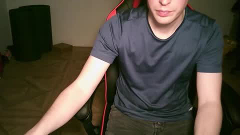 Snapshot of zyriosben chatting on 4, 3, 2026 zyriosben online show from 4, 3, 2026