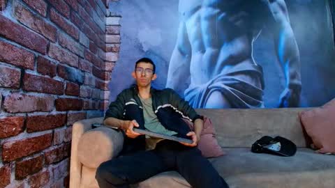 Zyro Nigth online show from 6, 1, 2026