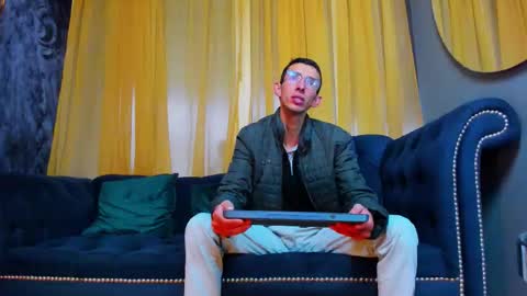 Zyro Nigth online show from 8, 1, 2026