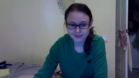 Zyuhre online show from 18, 9, 2025