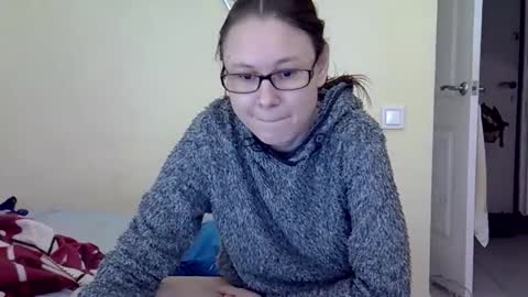 Zyuhre online show from 5, 10, 2025