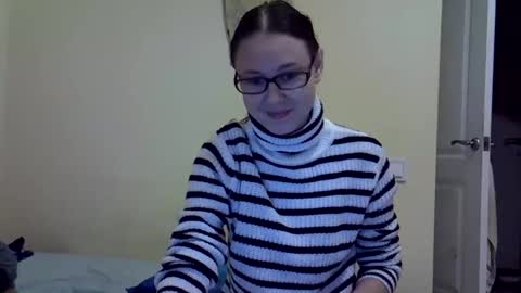 Zyuhre online show from 7, 10, 2025