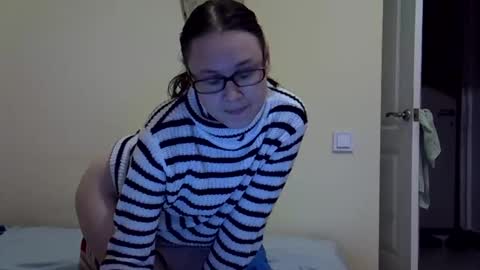 Zyuhre online show from 11, 10, 2025