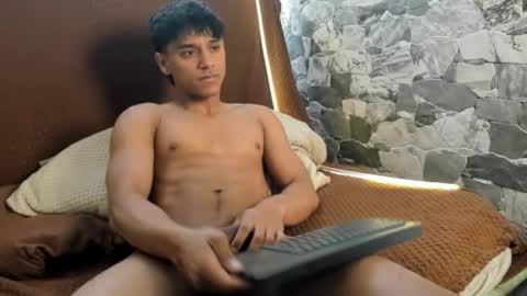 zyzz_1812 online show from 5, 2, 2026