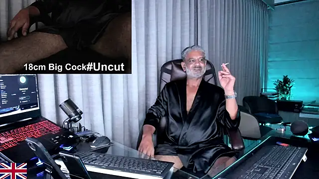 Snapshot of OnlineBossUK chatting on 6, 7, 2026 OnlineBossUK online show from 6, 7, 2026