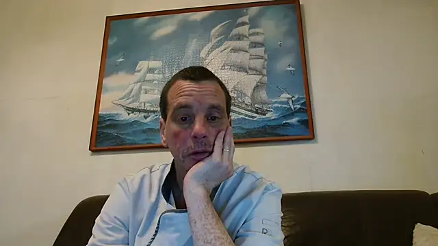 Snapshot of cloupefun chatting on 7, 4, 2026 cloupefun online show from 7, 4, 2026