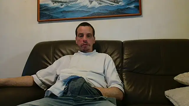 Snapshot of cloupefun chatting on 16, 4, 2026 cloupefun online show from 16, 4, 2026