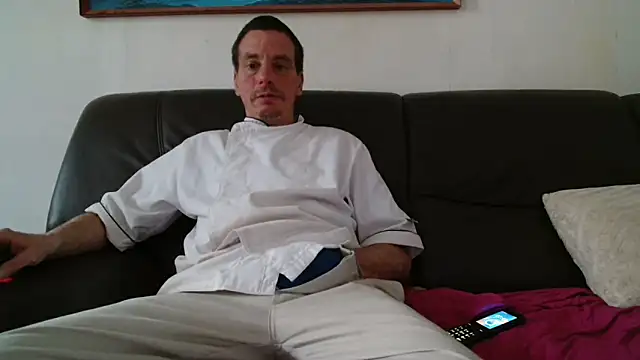 Snapshot of cloupefun chatting on 1, 5, 2026 cloupefun online show from 1, 5, 2026