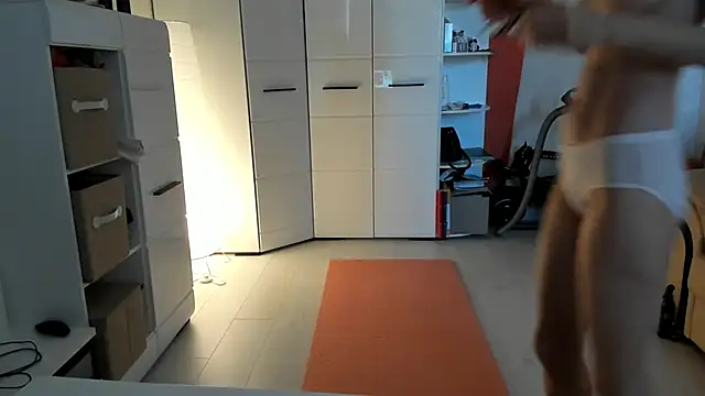 angelmommu online show from 22, 2, 2025