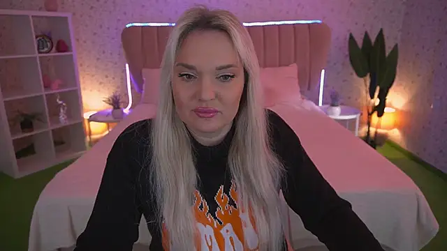 MissyMartinez online show from 23, 2, 2026