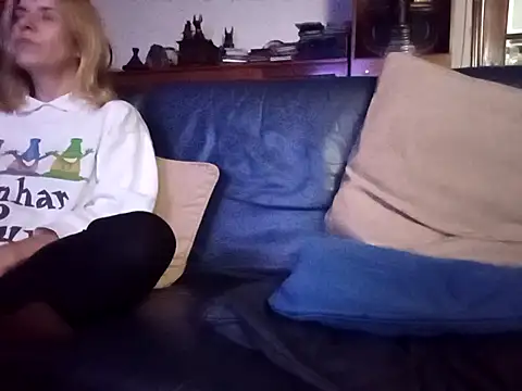 coolkasal online show from 15, 4, 2026