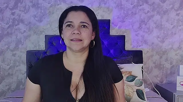 Snapshot of elizabeth_coleman chatting on 28, 4, 2026 elizabeth coleman online show from 28, 4, 2026