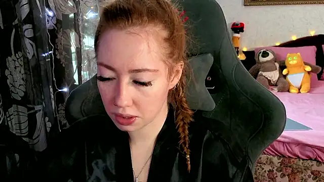 Snapshot of TinaBrook chatting on 27, 2, 2026 TinaBrook online show from 27, 2, 2026