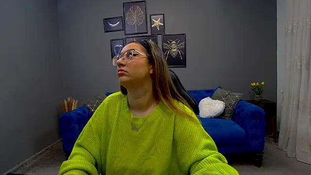 Katewalker  online show from 4, 2, 2025