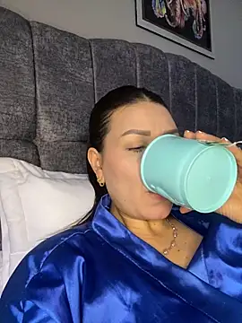 Snapshot of martina_contreras chatting on 15, 2, 2026 martina contreras online show from 15, 2, 2026