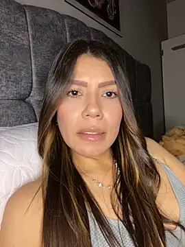 Snapshot of martina_contreras chatting on 24, 2, 2026 martina contreras online show from 24, 2, 2026