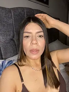 Snapshot of martina_contreras chatting on 30, 4, 2026 martina contreras online show from 30, 4, 2026