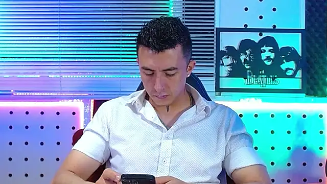 Snapshot of Darko0717 chatting on 1, 7, 2026 Darko0717 online show from 1, 7, 2026