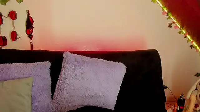 Cata green online show from 2, 12, 2024