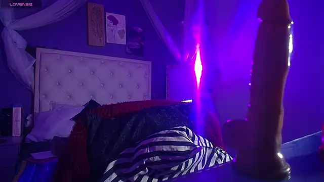 Snapshot of samanthaanderson_ chatting on 13, 12, 2024 samanthaanderson  online show from 13, 12, 2024