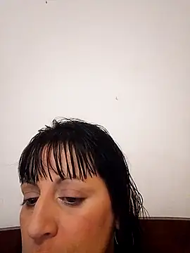 estefyzapata online show from 27, 4, 2026