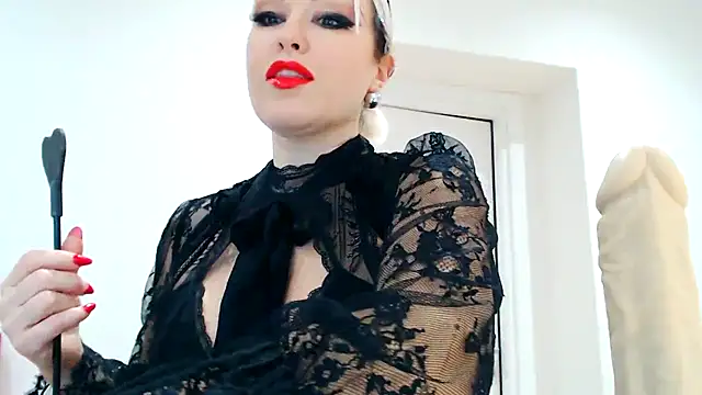 MissKateX online show from 31, 1, 2025