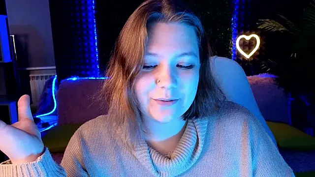 DjennaPalme online show from 5, 10, 2025