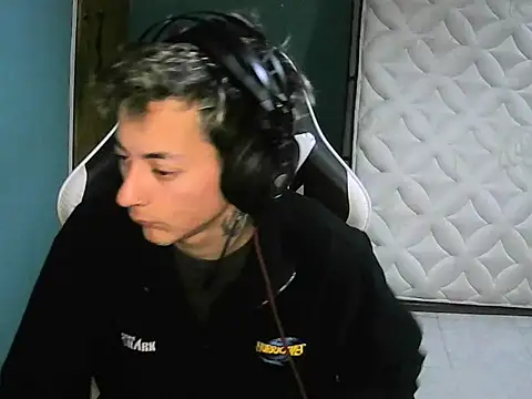 Snapshot of Jughead_16 chatting on 21, 9, 2025 Jughead 16 online show from 21, 9, 2025