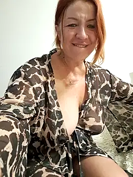 Snapshot of KiraXTender chatting on 15, 7, 2026 KiraXTender online show from 15, 7, 2026