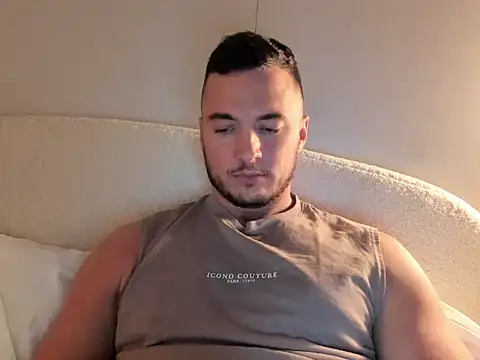 paulblack21 online show from 11, 4, 2026