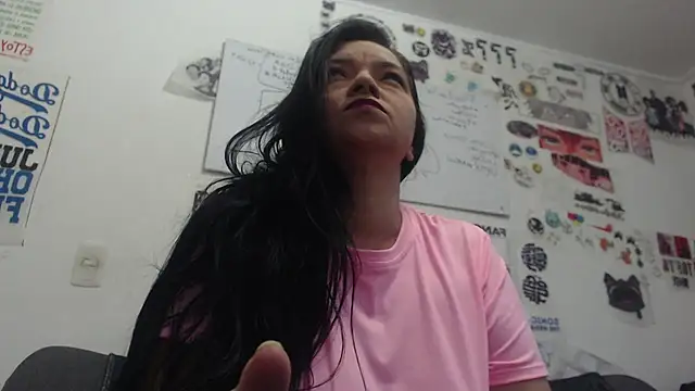 Snapshot of veronica_salas chatting on 9, 5, 2026 veronica salas online show from 9, 5, 2026
