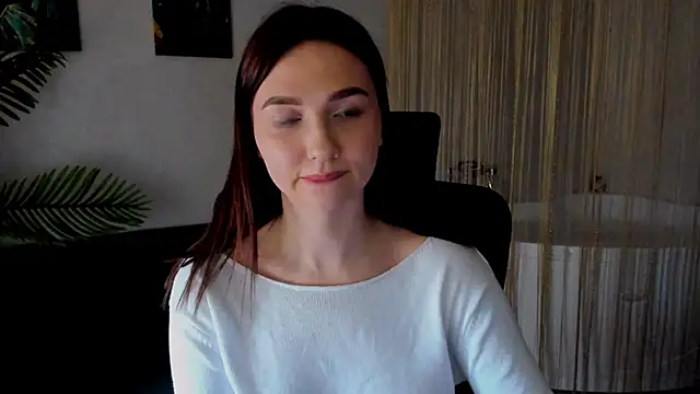 Snapshot of GracefulLook chatting on 9, 3, 2025 GracefulLook online show from 9, 3, 2025