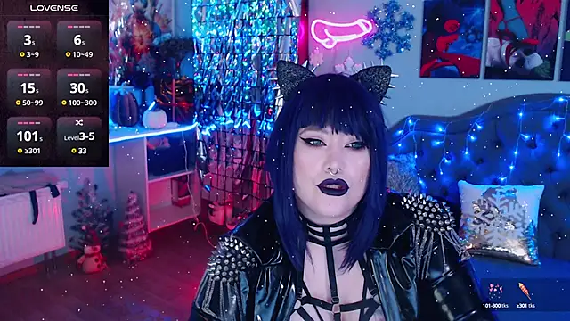 wickedxqueen online show from 5, 1, 2025