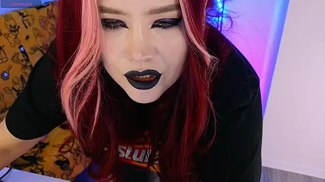Snapshot of wickedxqueen chatting on 1, 6, 2026 wickedxqueen online show from 1, 6, 2026