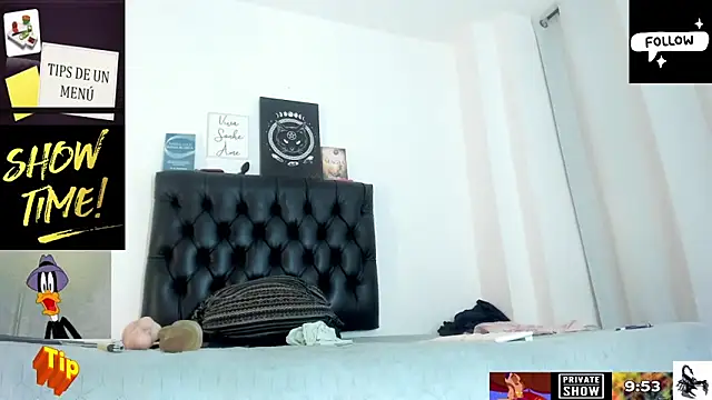 JohanyLatino online show from 8, 3, 2025