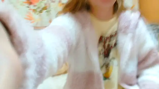 liliyRiSAcha-n online show from 25, 12, 2024