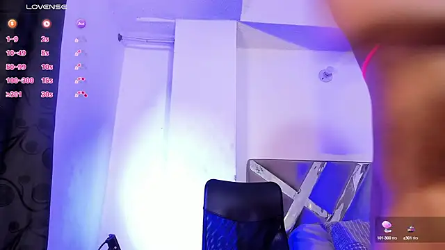 Snapshot of Fenty_XX chatting on 18, 1, 2025 Fenty XX online show from 18, 1, 2025