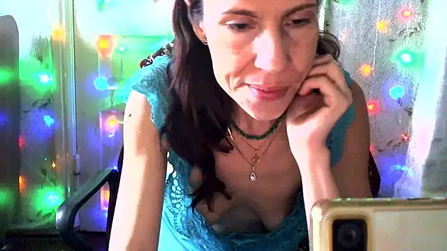 Snapshot of Ladywinter chatting on 7, 6, 2026 Ladywinter online show from 7, 6, 2026