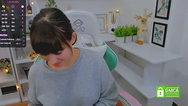  Eliizabeth  online show from 22, 3, 2025