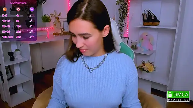  Eliizabeth  online show from 17, 11, 2025