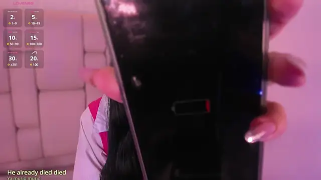 Snapshot of emma_woods_ chatting on 14, 12, 2024 emma woods online show from 14, 12, 2024