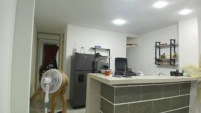 roxana collins online show from 7, 4, 2026