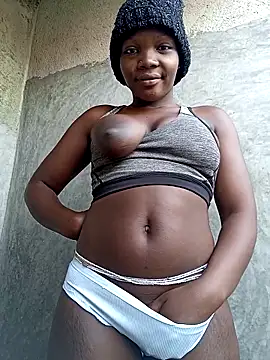 Snapshot of sweet_zara01 chatting on 9, 5, 2026 sweet zara01 online show from 9, 5, 2026