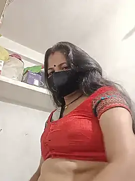 Snapshot of Riyaa-Devi chatting on 14, 7, 2026 Riyaa-Devi online show from 14, 7, 2026