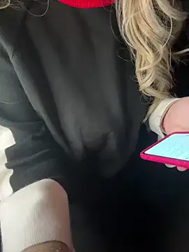 Snapshot of Mayoosh6 chatting on 9, 2, 2025 Mayoosh6 online show from 9, 2, 2025